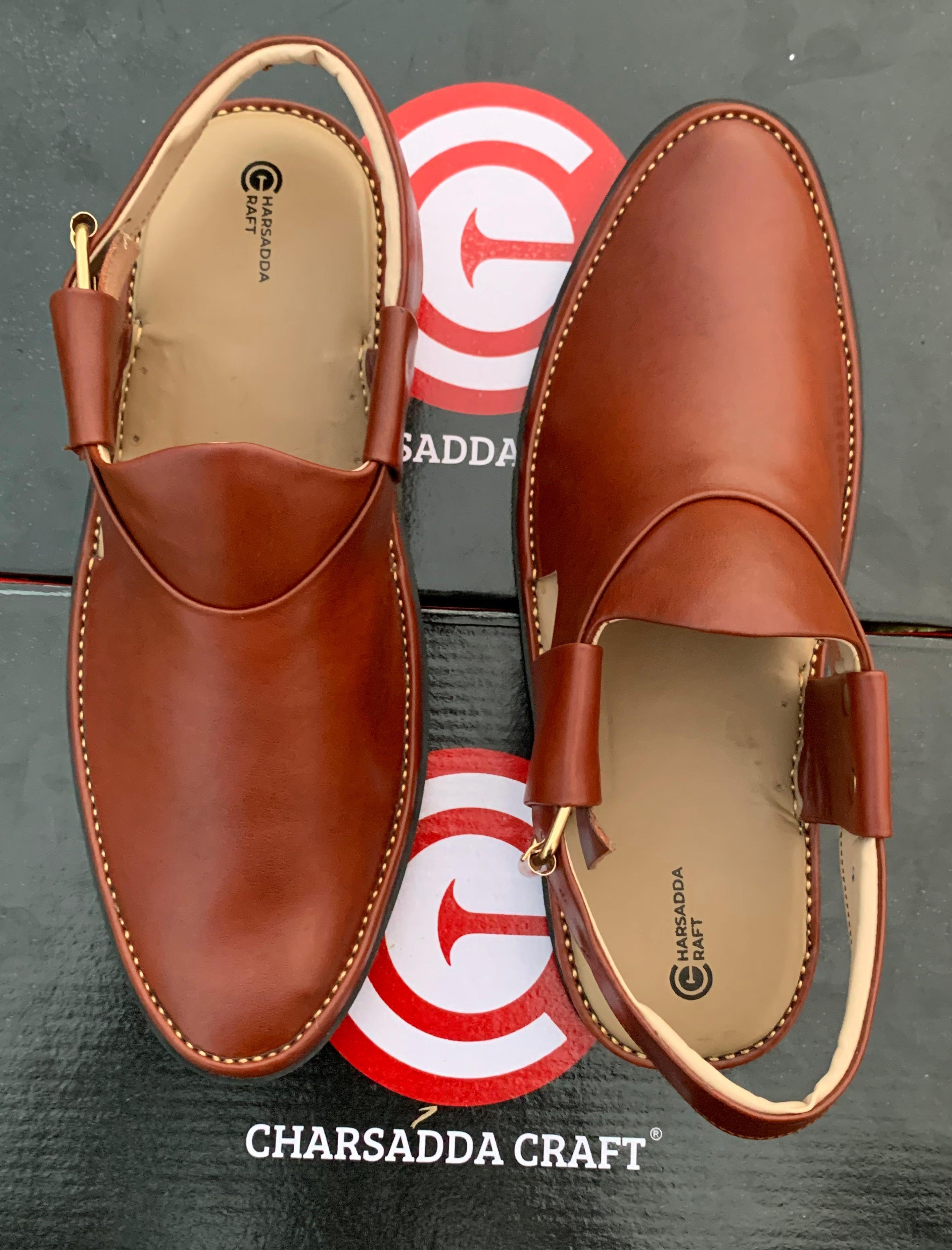 charsadda classic master long jeans chappal